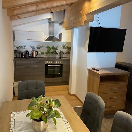 Haus Alt St. Anton Appartement Sankt Anton am Arlberg Buitenkant foto