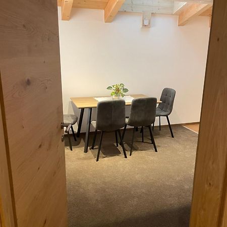 Haus Alt St. Anton Appartement Sankt Anton am Arlberg Buitenkant foto
