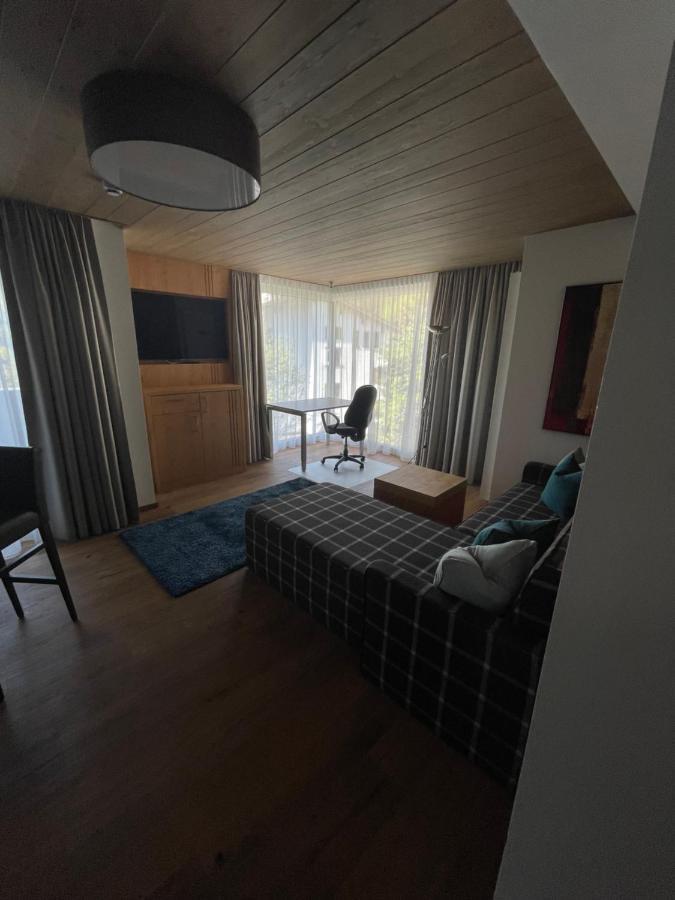 Haus Alt St. Anton Appartement Sankt Anton am Arlberg Buitenkant foto